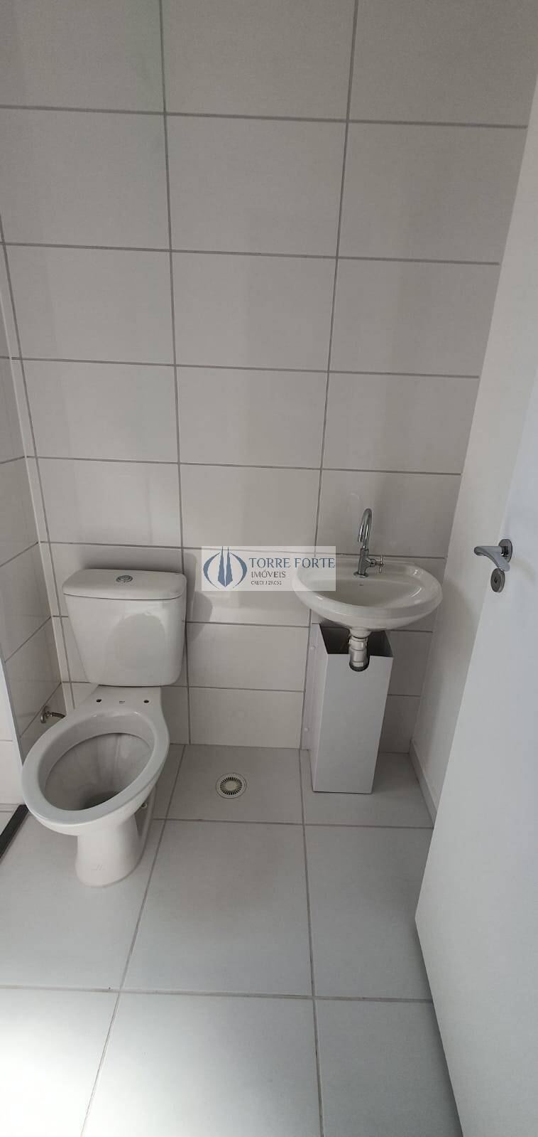 Apartamento à venda com 2 quartos, 41m² - Foto 21