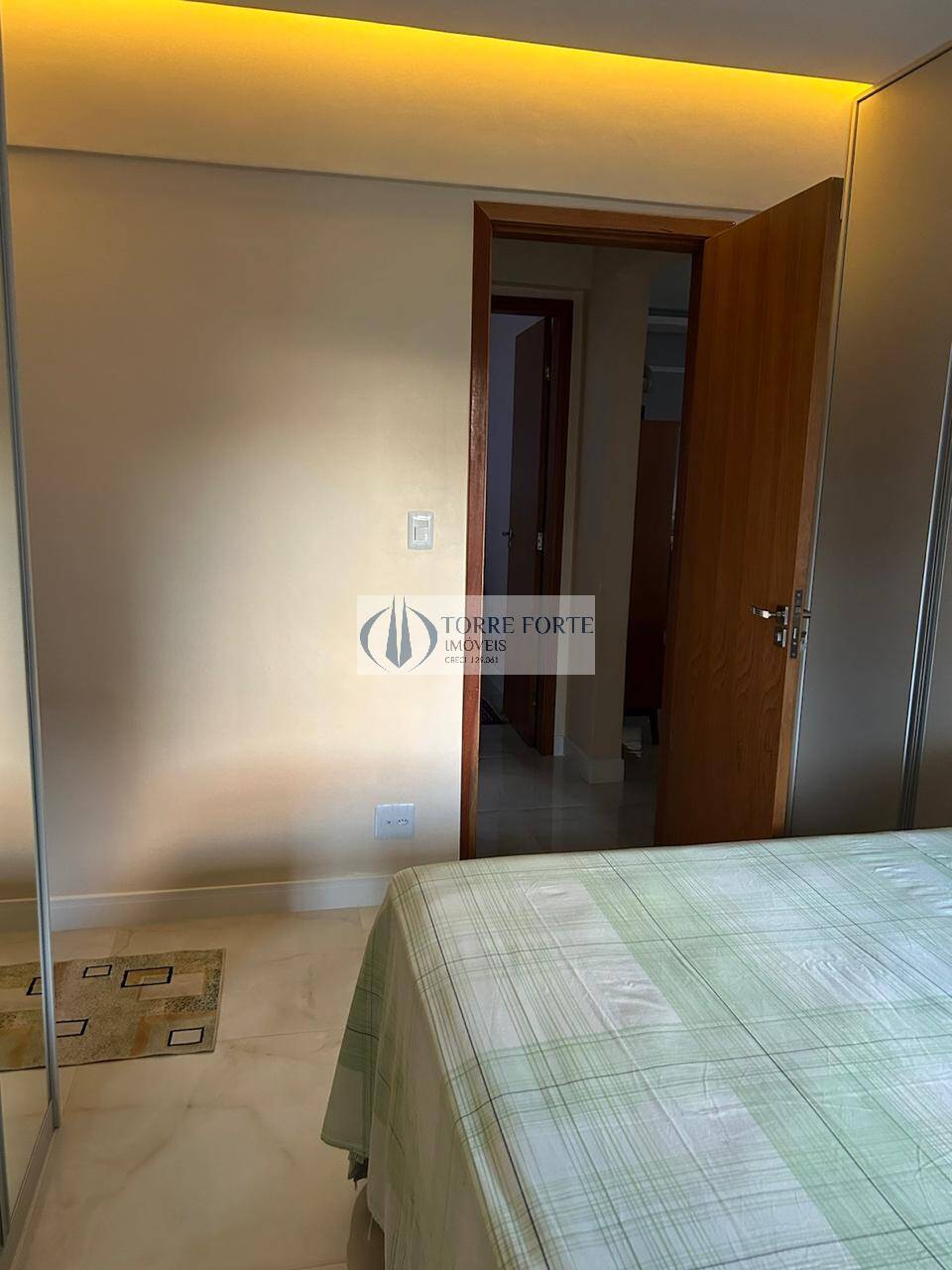 Apartamento à venda com 2 quartos, 106m² - Foto 5