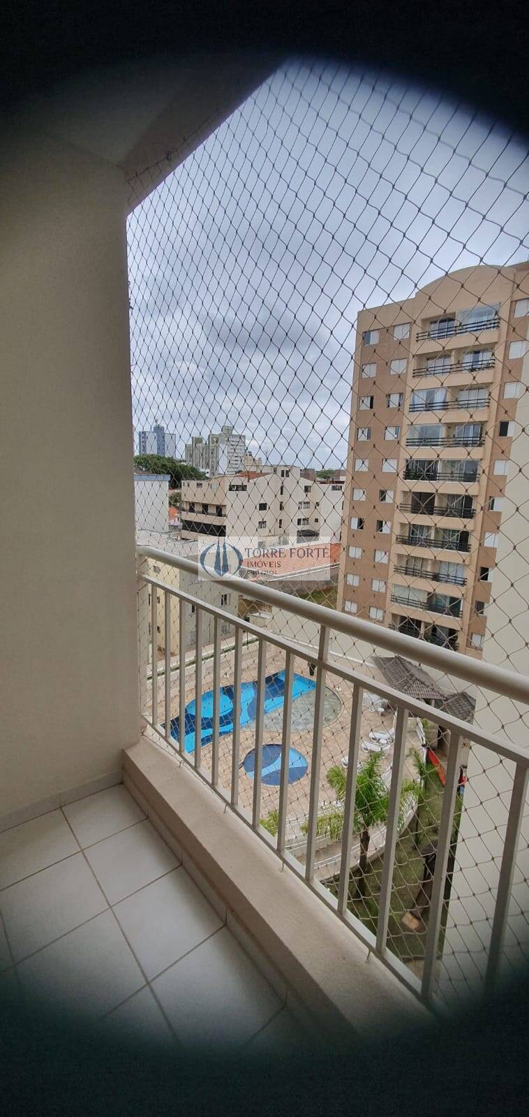 Apartamento à venda com 2 quartos, 60m² - Foto 1