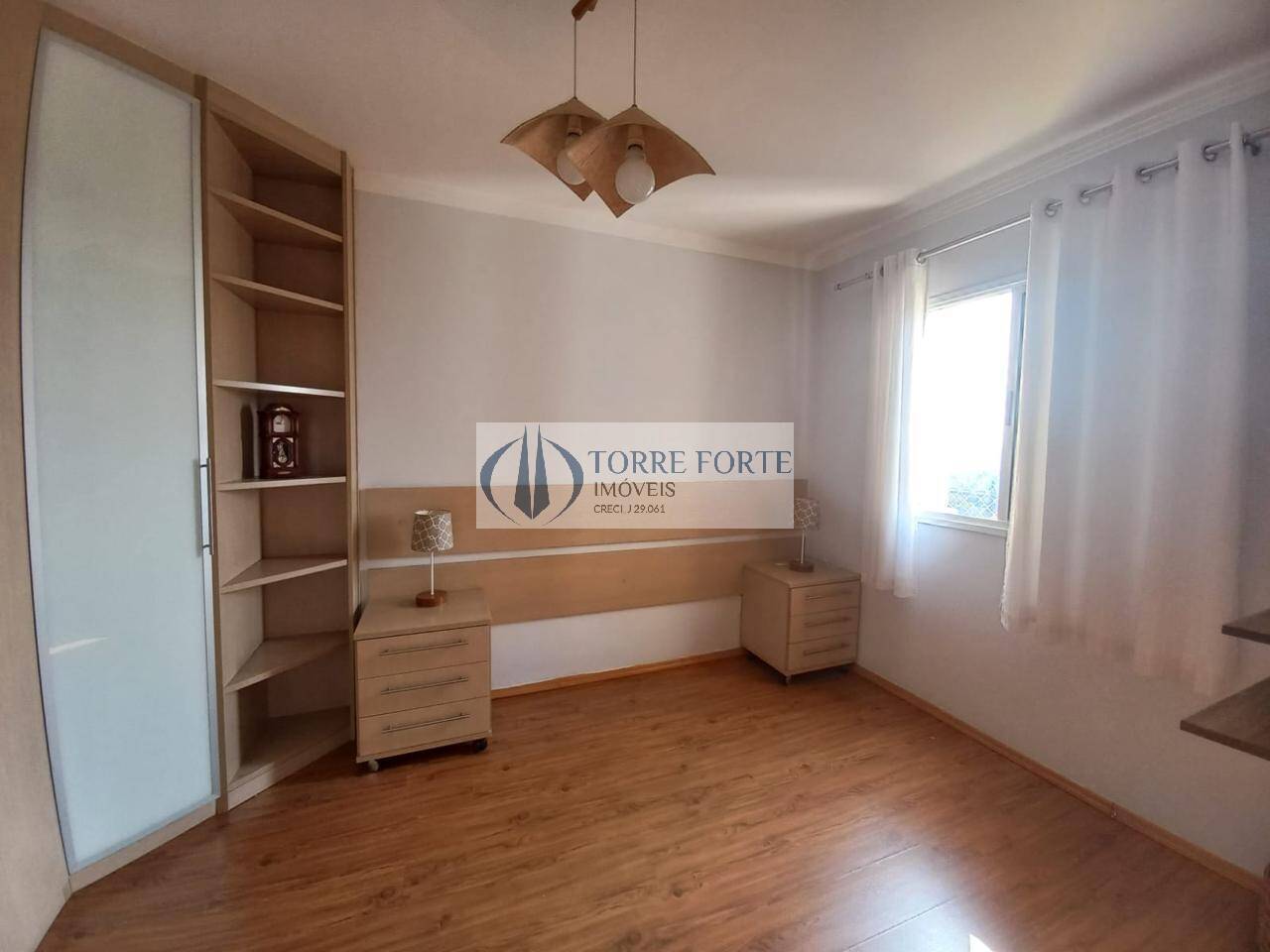 Apartamento à venda com 2 quartos, 60m² - Foto 3