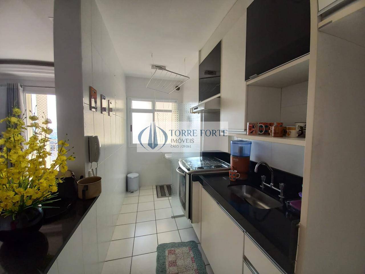 Apartamento à venda com 2 quartos, 60m² - Foto 13