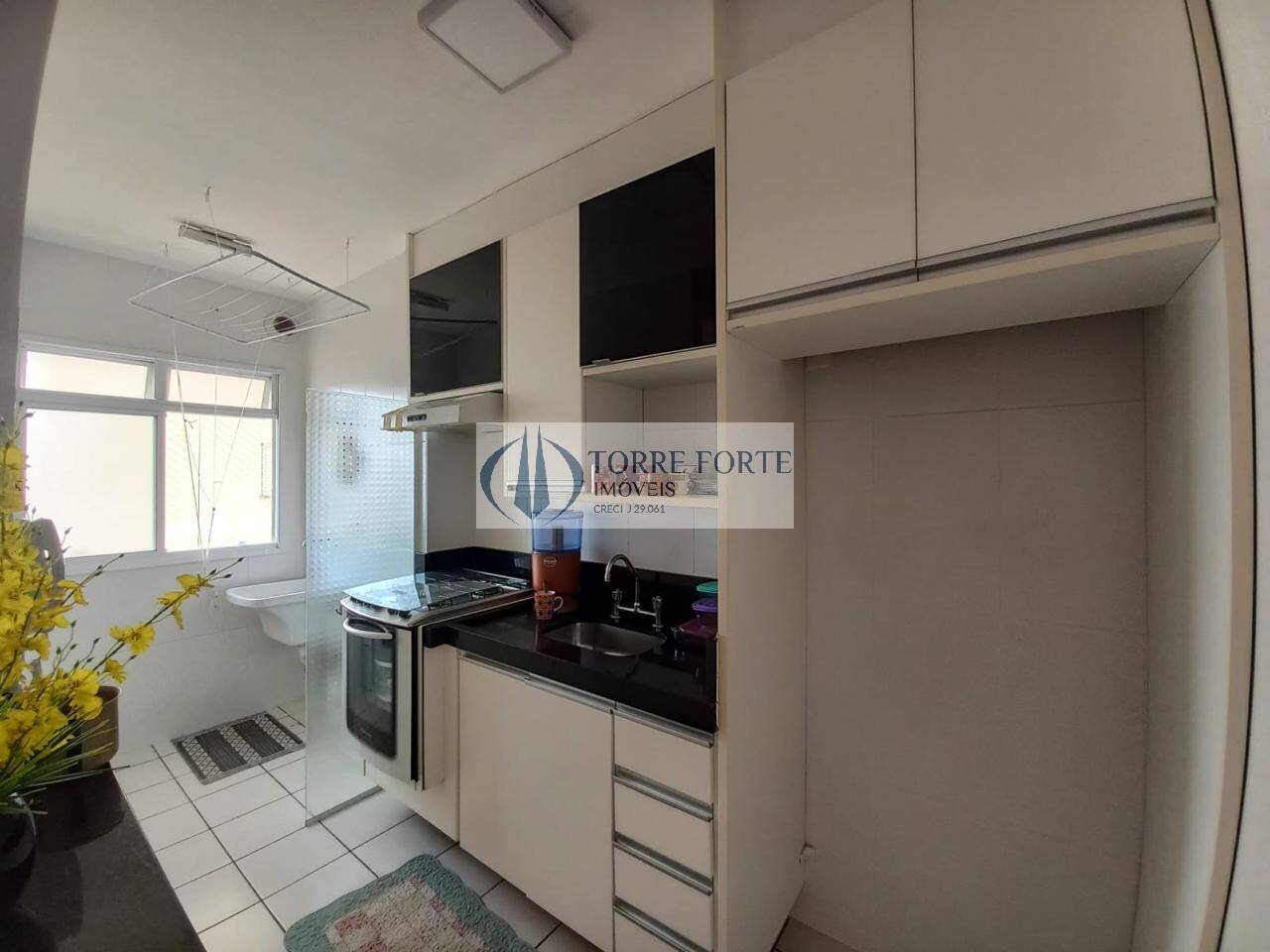 Apartamento à venda com 2 quartos, 60m² - Foto 14