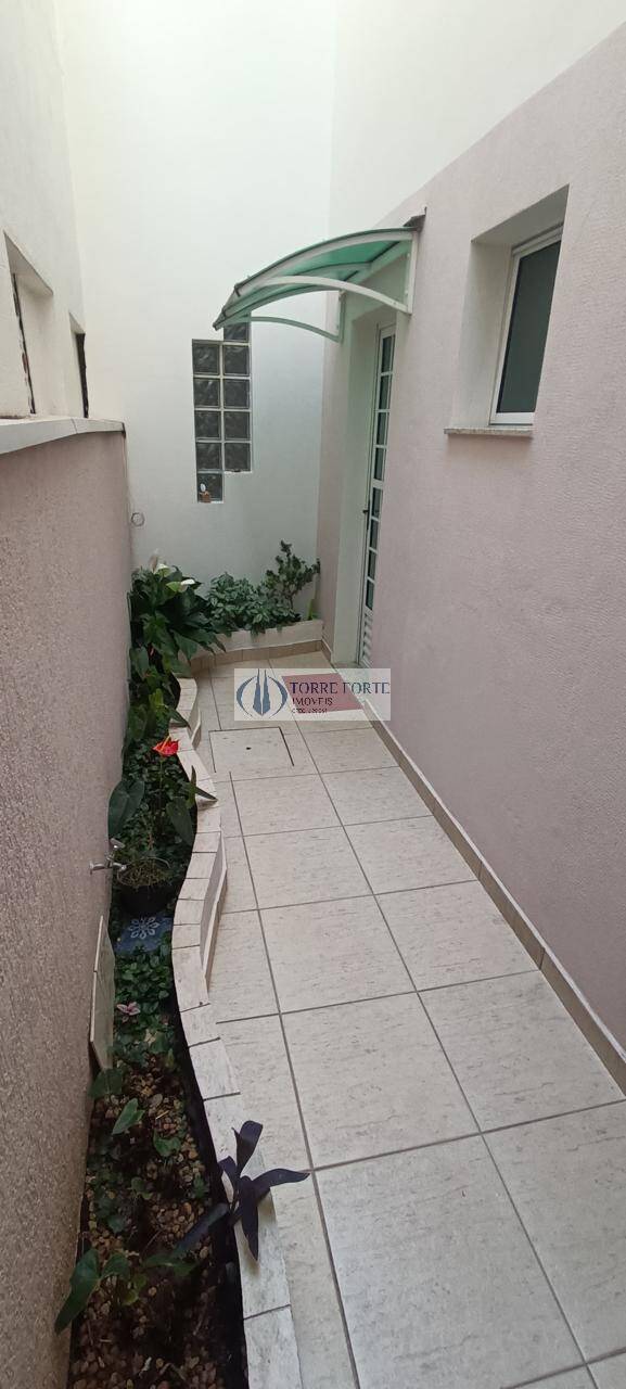 Sobrado à venda com 3 quartos, 253m² - Foto 18