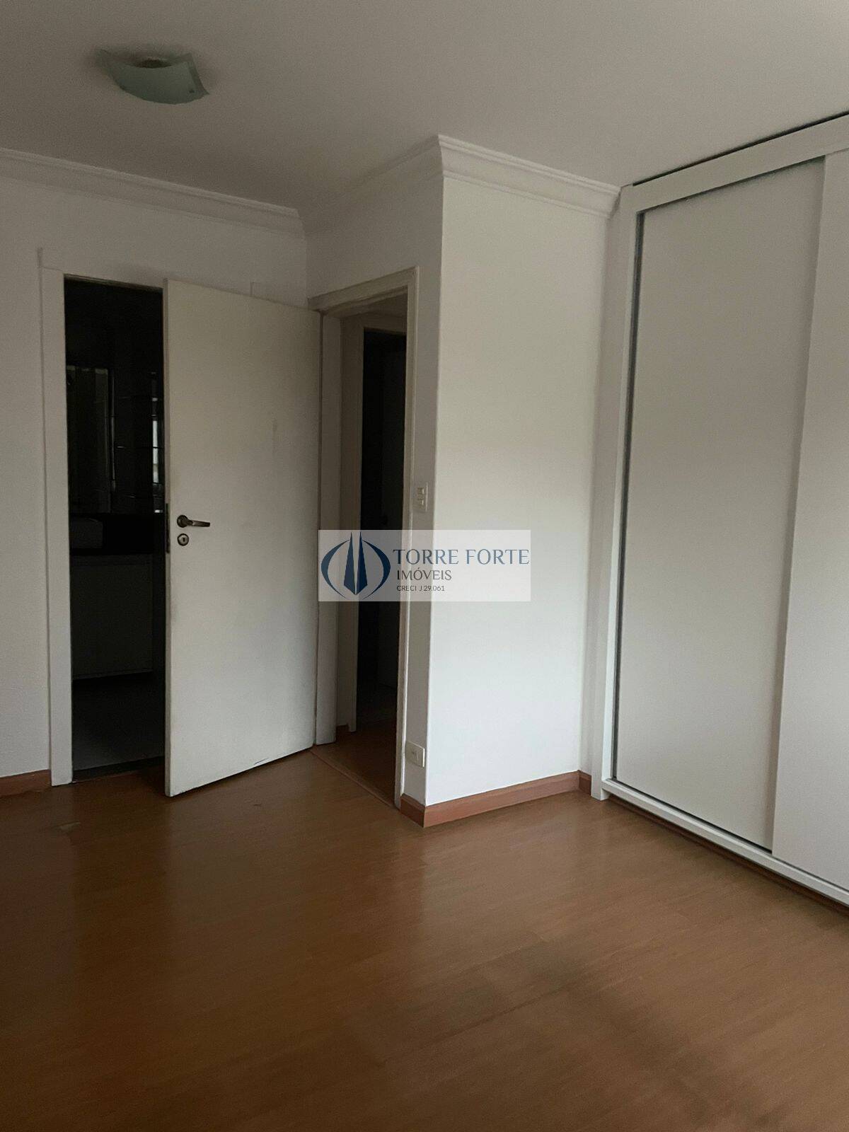 Apartamento à venda com 3 quartos, 104m² - Foto 8