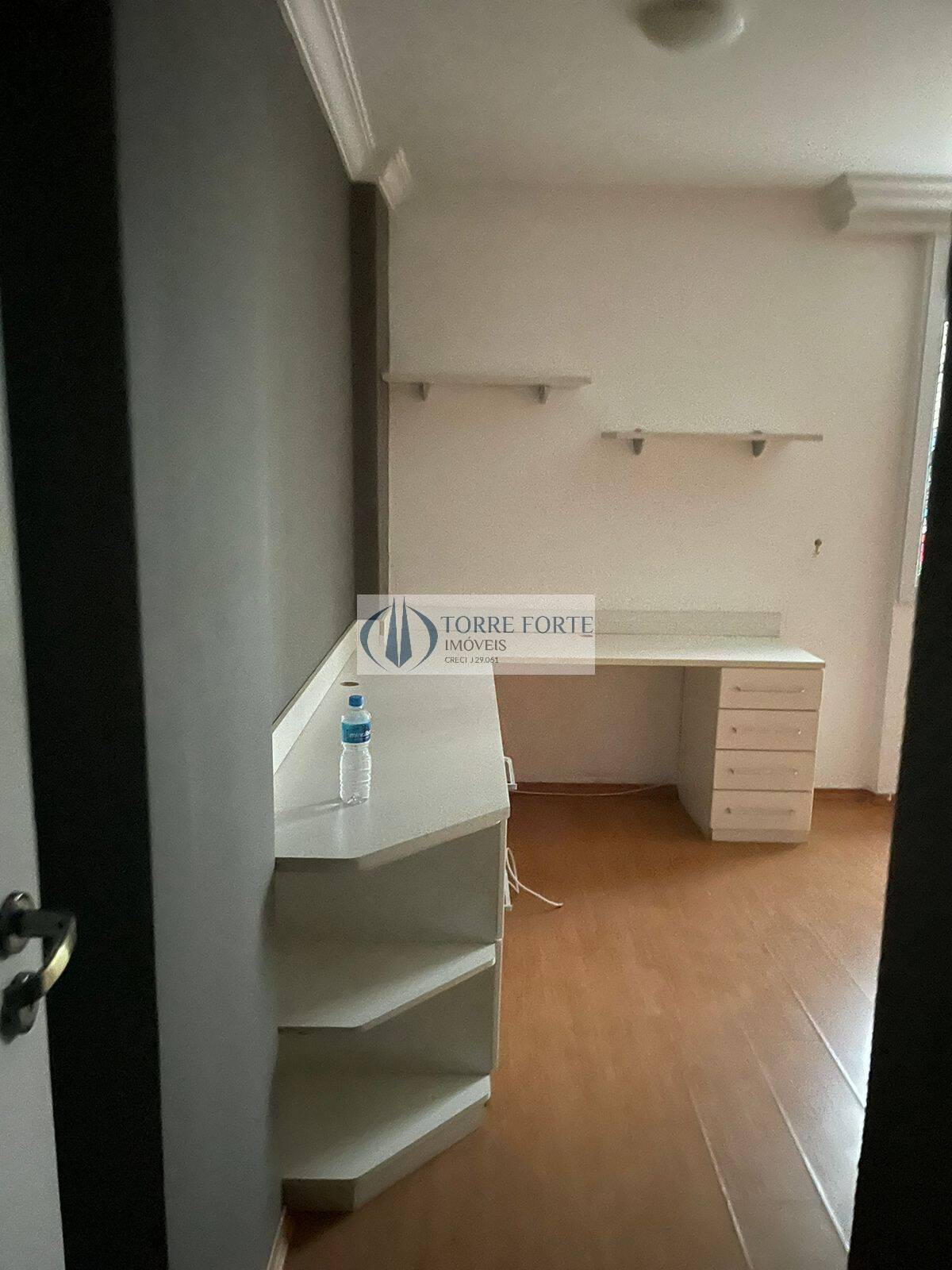 Apartamento à venda com 3 quartos, 104m² - Foto 11