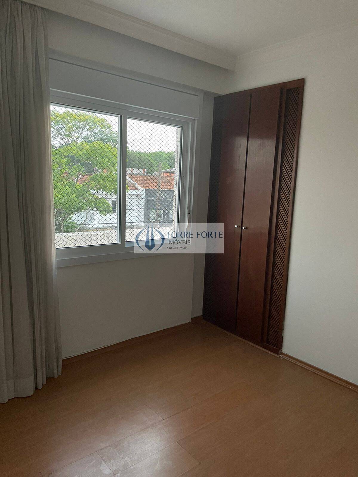 Apartamento à venda com 3 quartos, 104m² - Foto 13