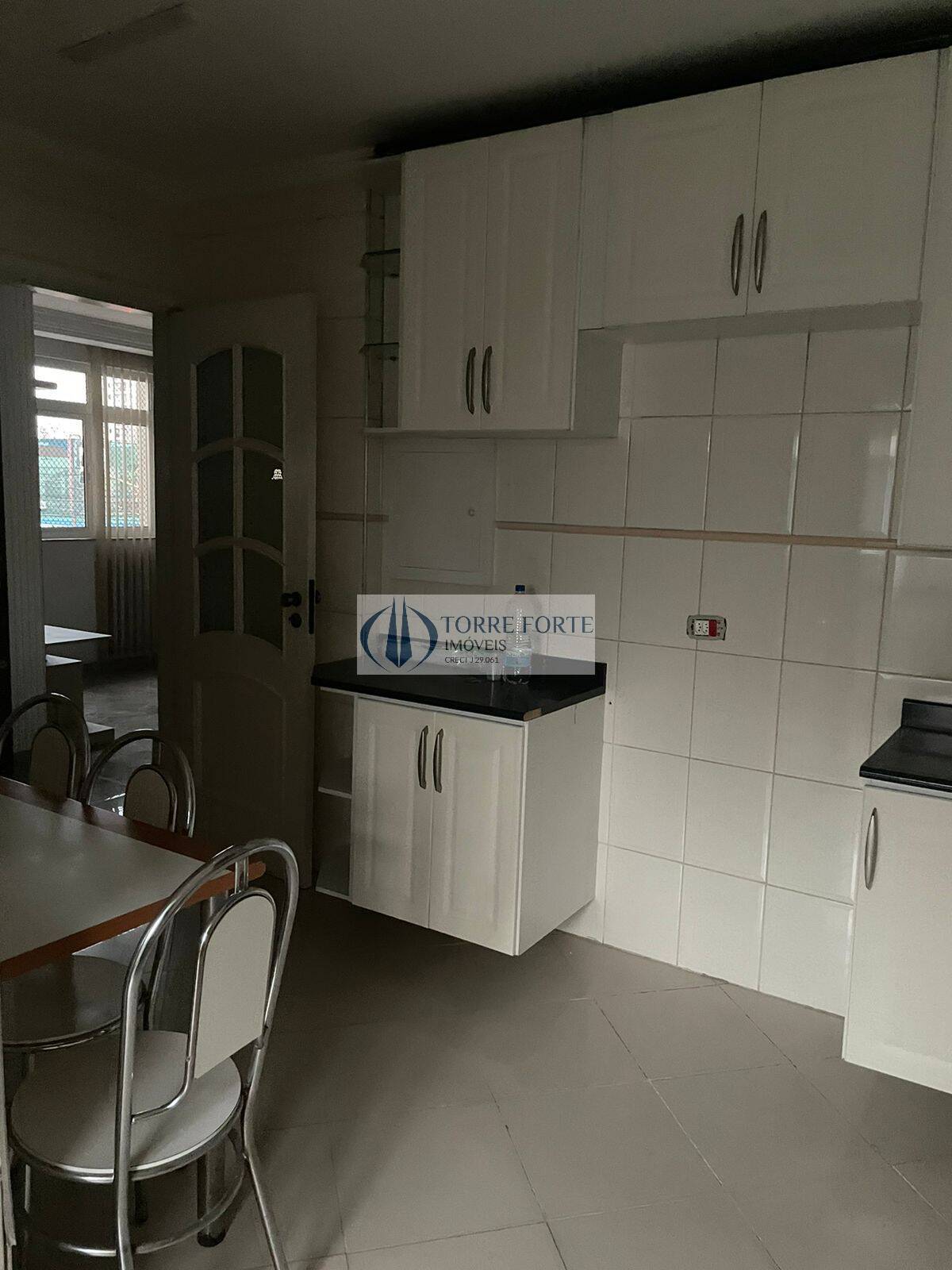 Apartamento à venda com 3 quartos, 104m² - Foto 19