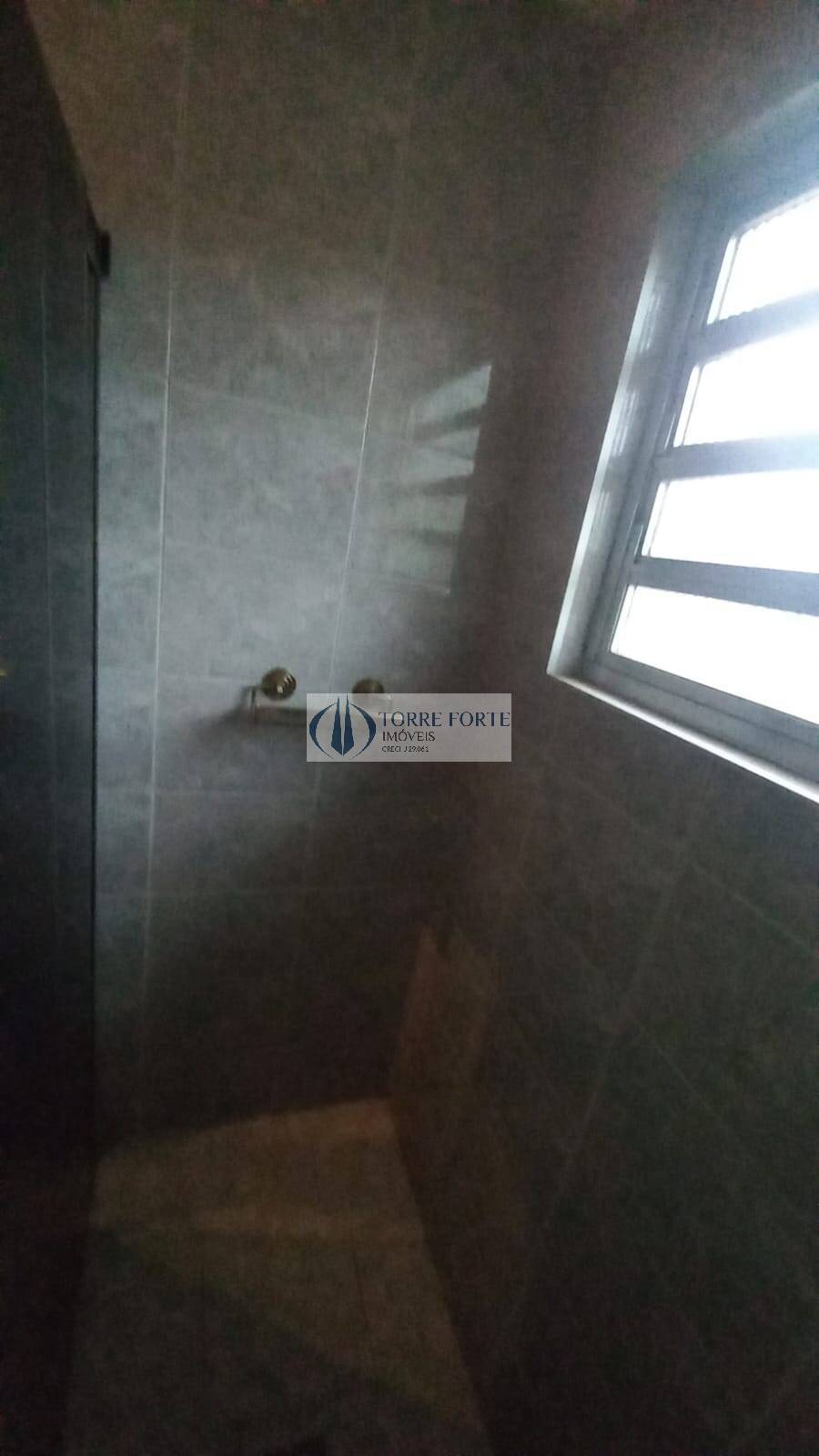 Sobrado à venda com 2 quartos, 145m² - Foto 5