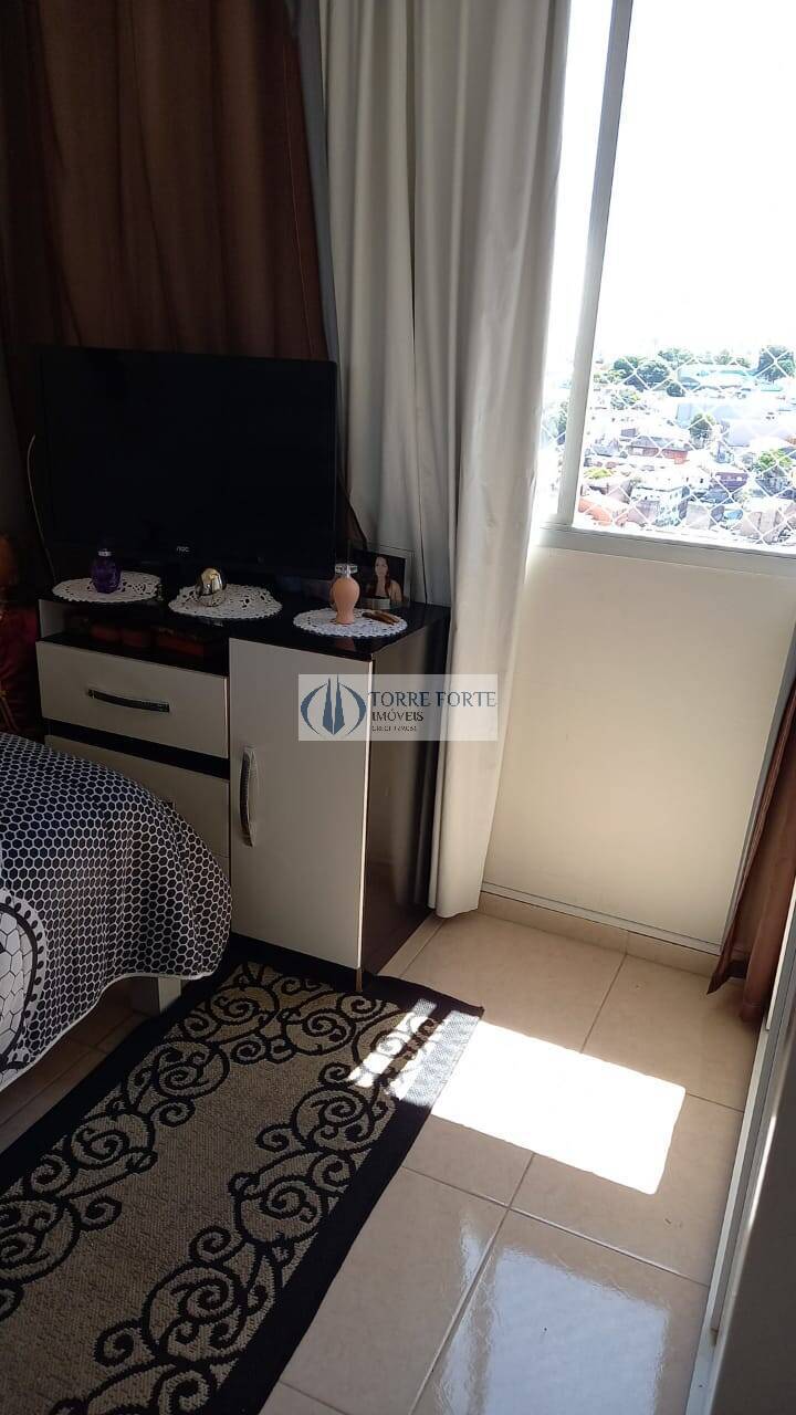 Apartamento à venda com 2 quartos, 60m² - Foto 15