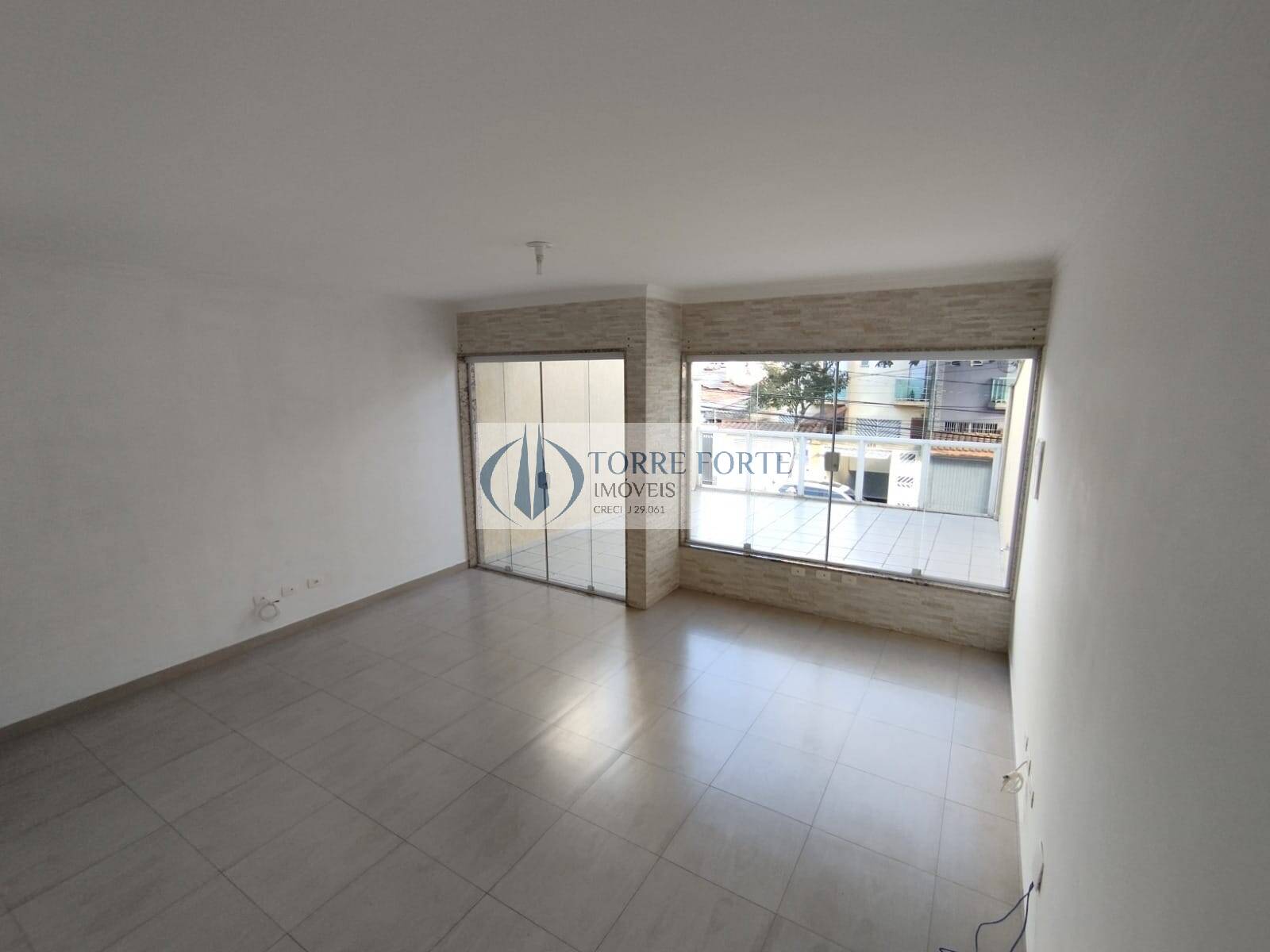 Casa à venda com 3 quartos, 200m² - Foto 10