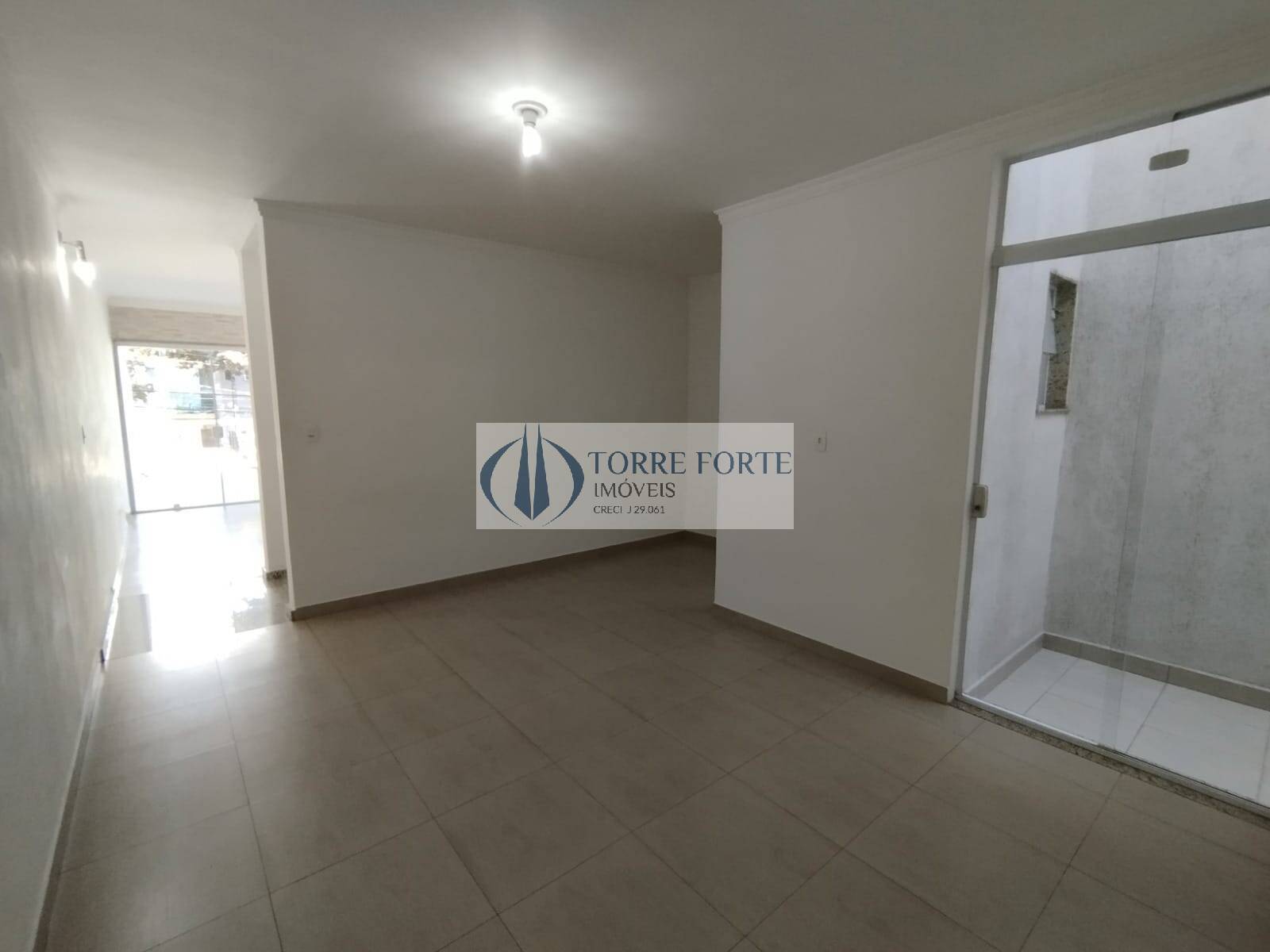 Casa à venda com 3 quartos, 200m² - Foto 6