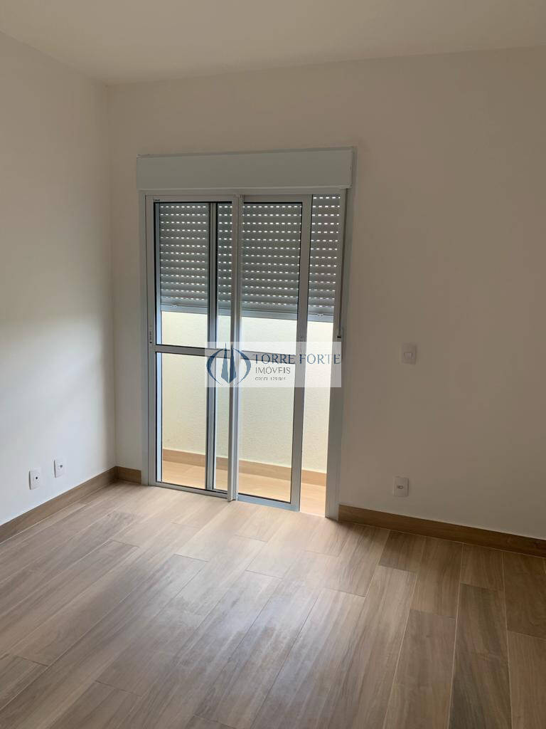 Apartamento à venda com 1 quarto, 29m² - Foto 2