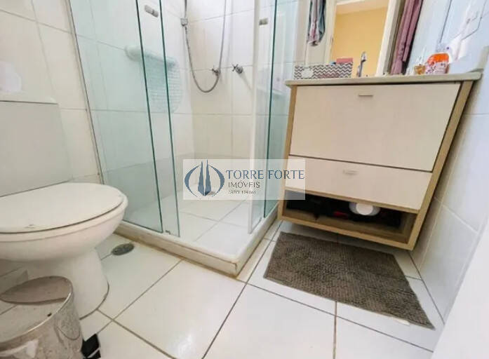 Apartamento à venda com 2 quartos, 67m² - Foto 10