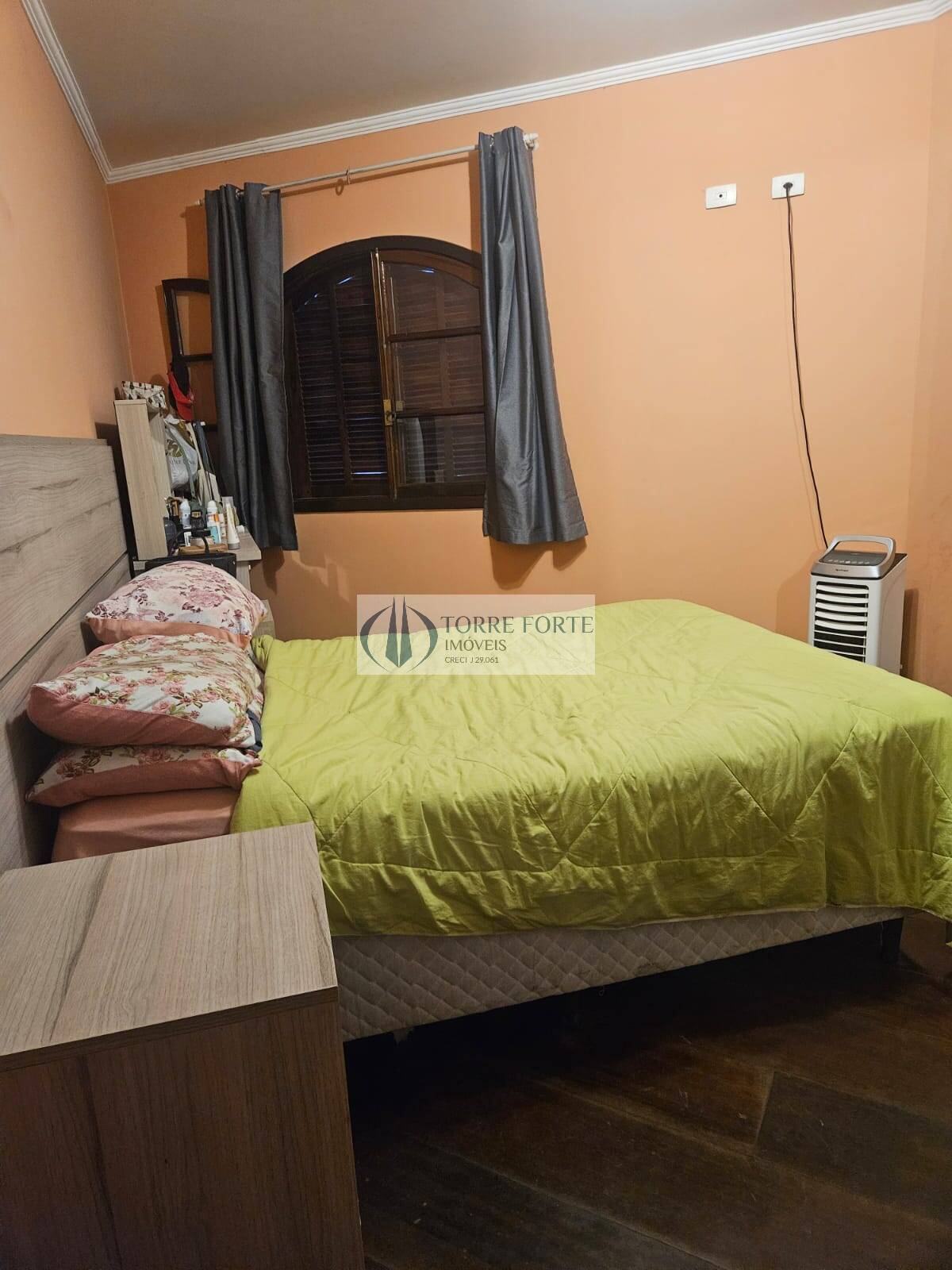 Casa à venda com 3 quartos, 150m² - Foto 4