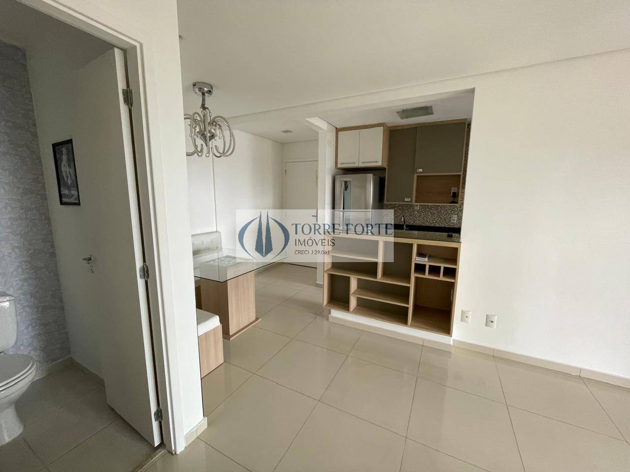 Apartamento à venda com 2 quartos, 67m² - Foto 10