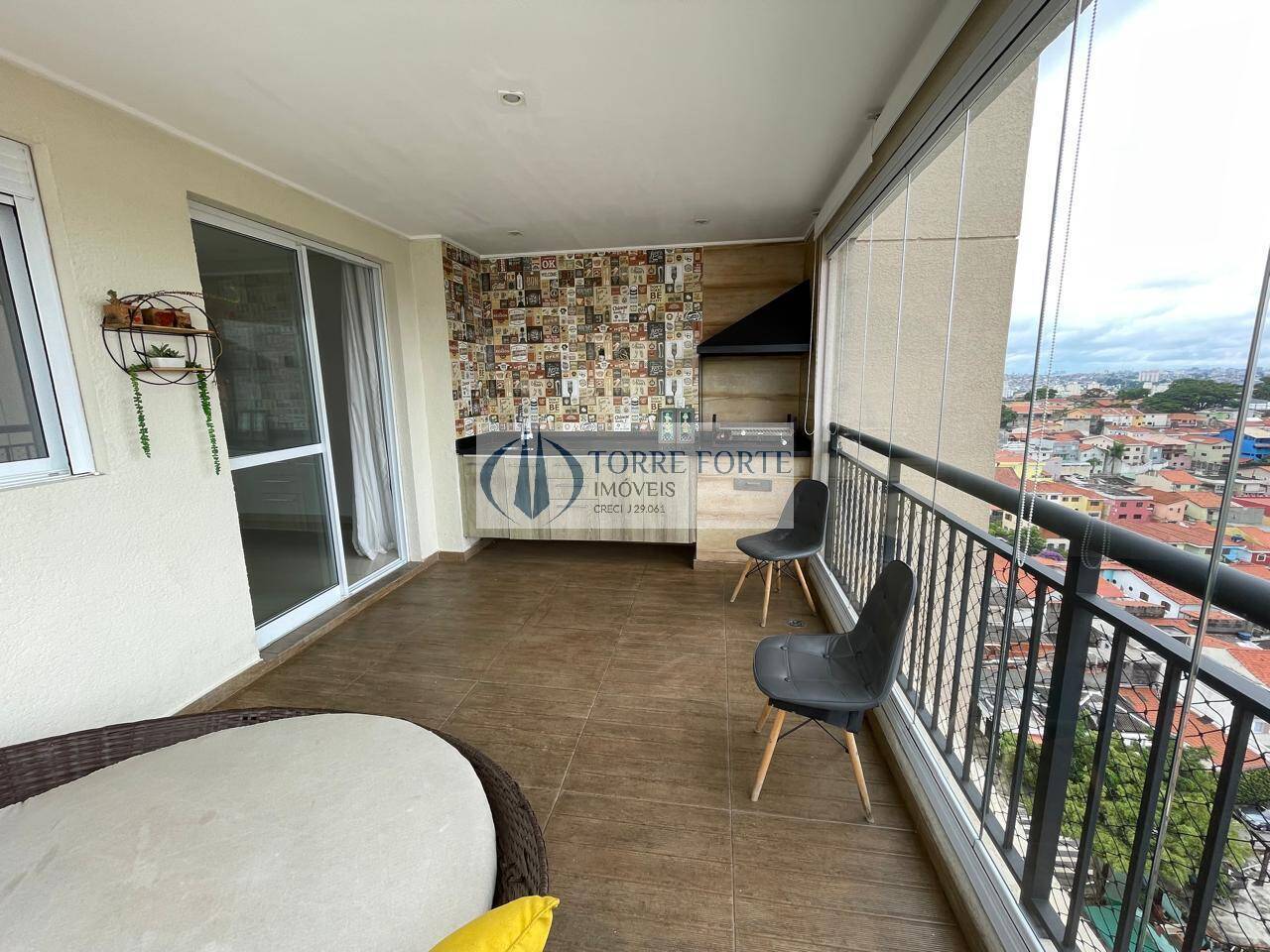 Apartamento à venda com 2 quartos, 67m² - Foto 3