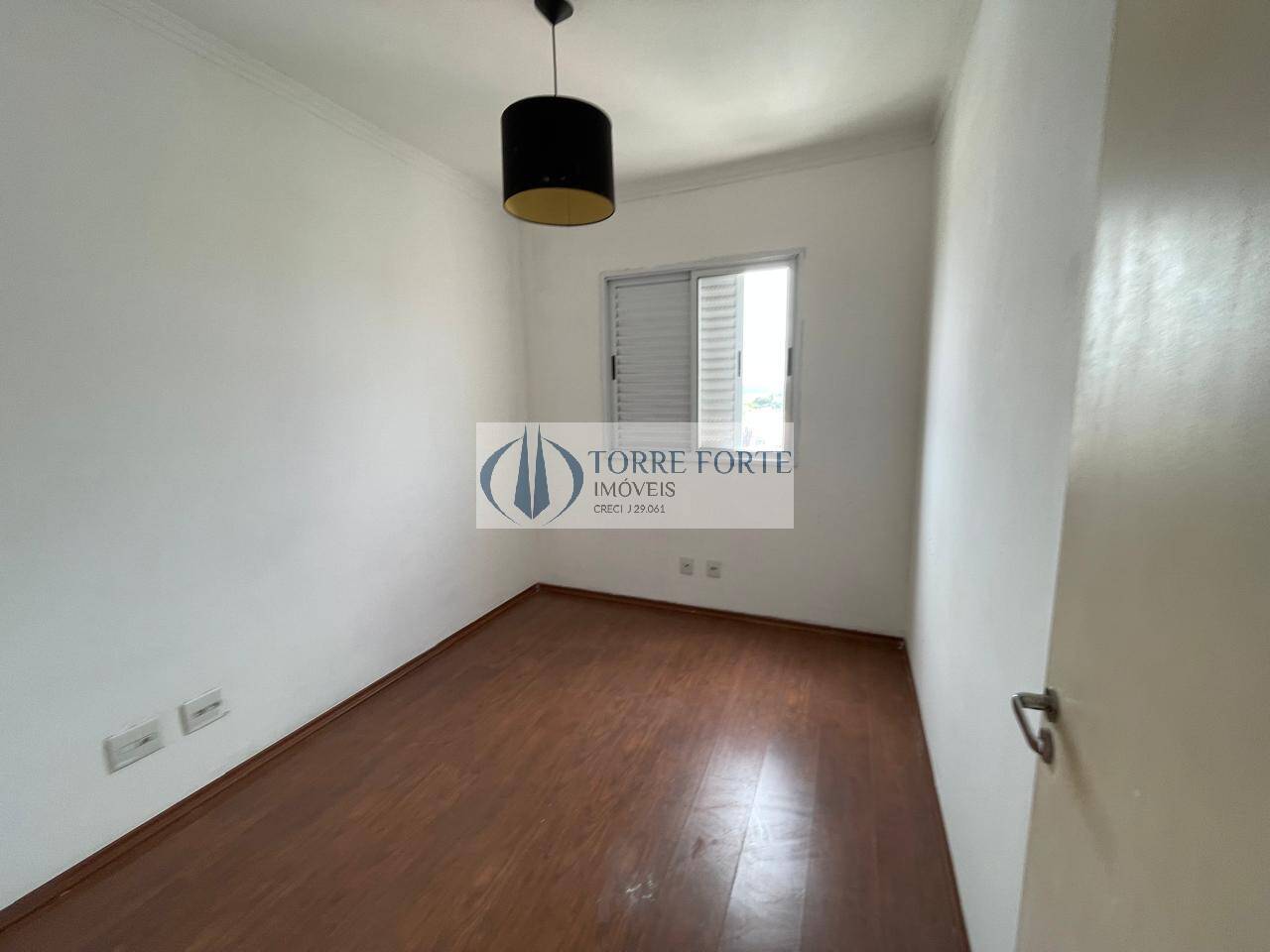 Apartamento à venda com 3 quartos, 67m² - Foto 7