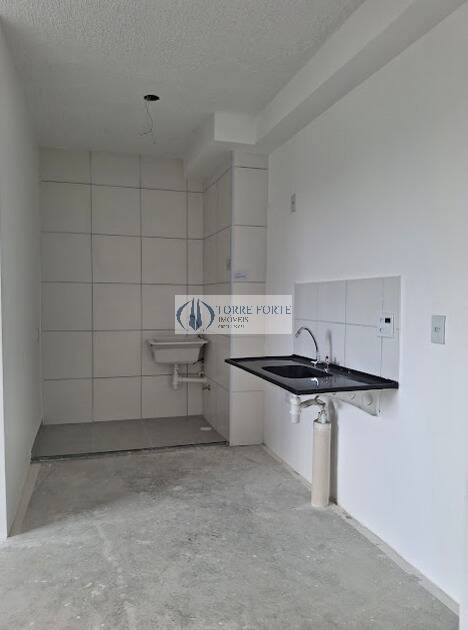 Apartamento à venda com 2 quartos, 35m² - Foto 11