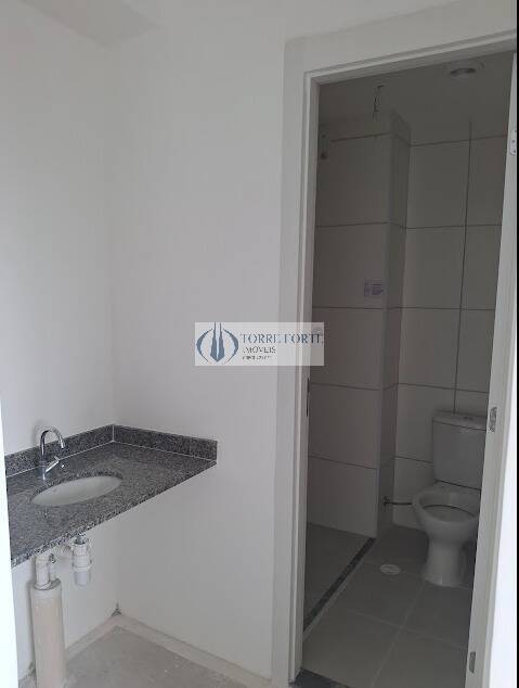 Apartamento à venda com 2 quartos, 35m² - Foto 14