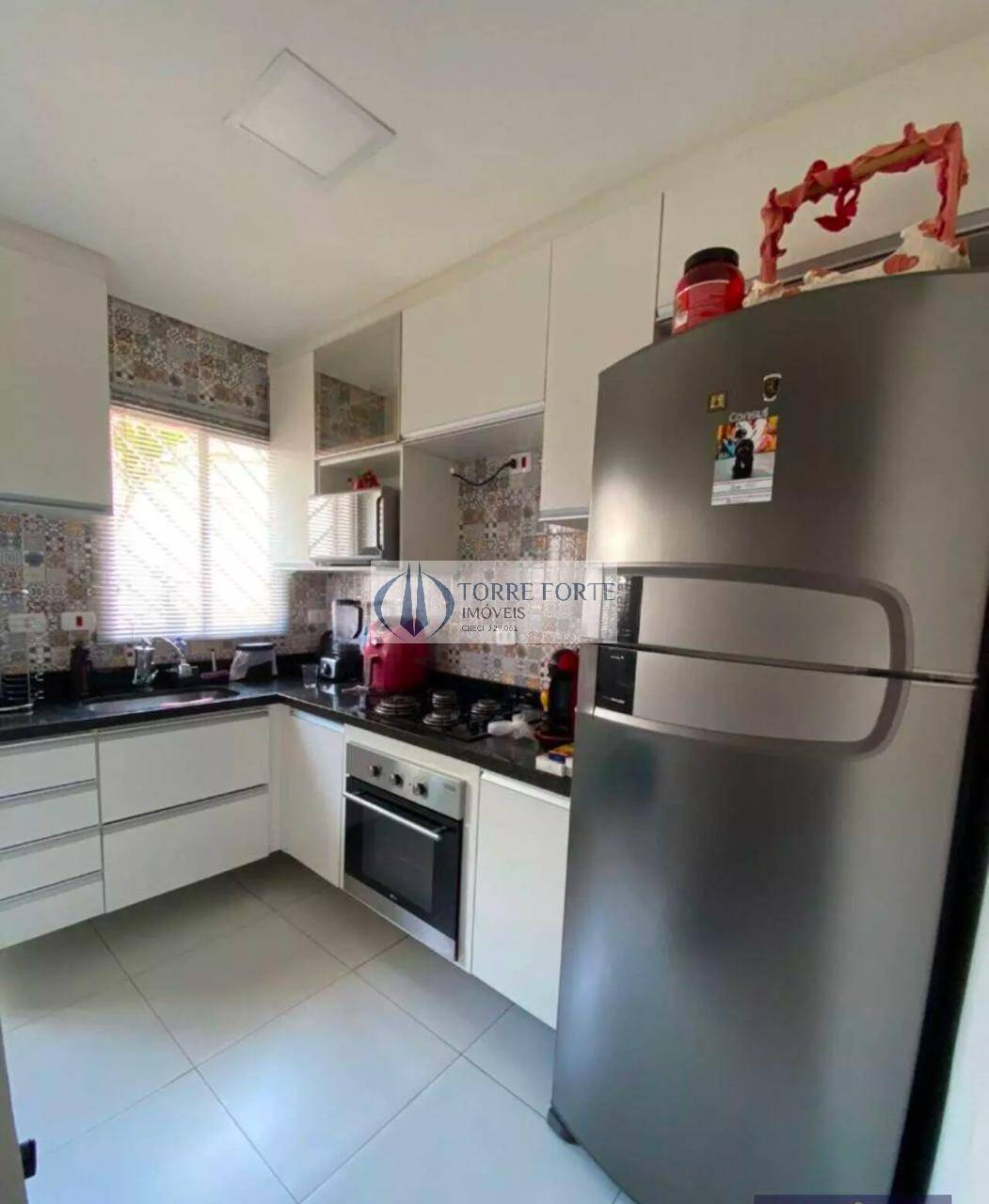 Apartamento à venda com 2 quartos, 65m² - Foto 15