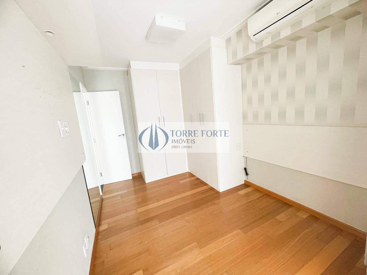 Apartamento à venda com 1 quarto, 53m² - Foto 14