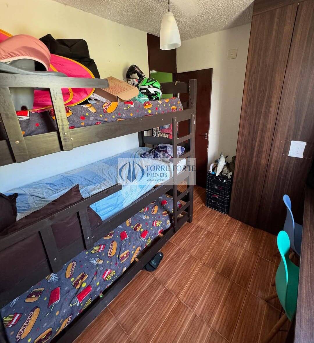 Apartamento à venda com 2 quartos, 45m² - Foto 9