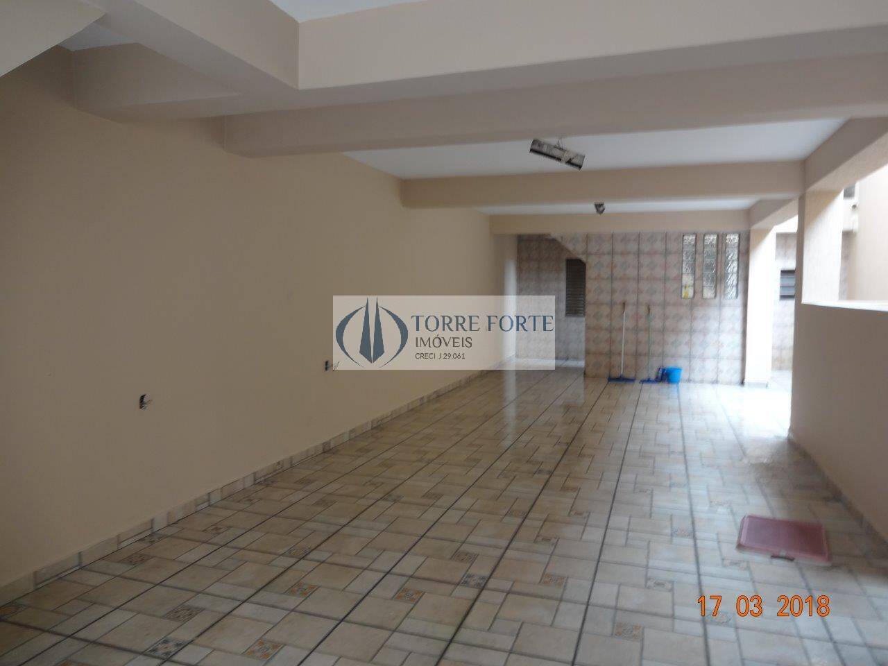 Sobrado à venda com 3 quartos, 244m² - Foto 17