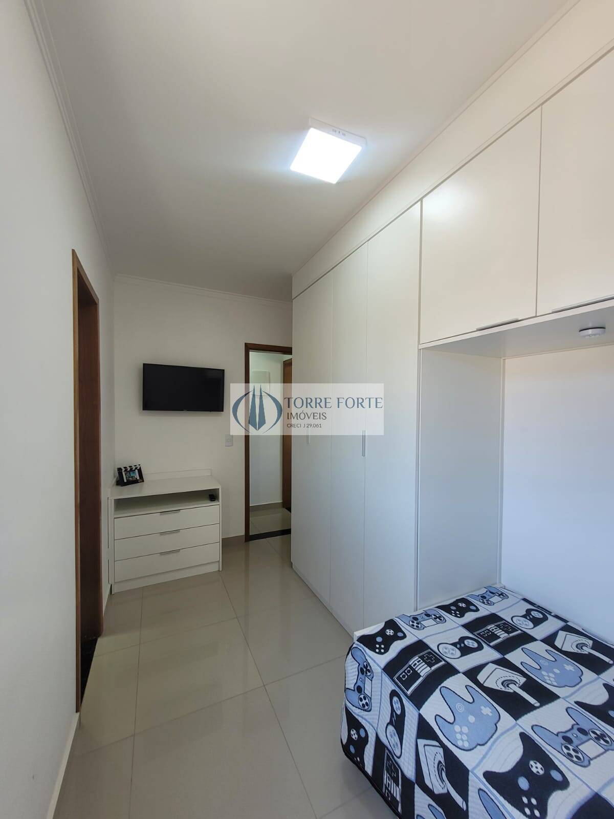 Sobrado à venda com 2 quartos, 110m² - Foto 22