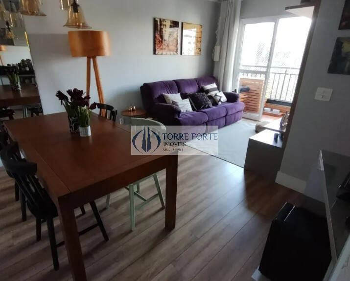 Apartamento à venda com 3 quartos, 64m² - Foto 2