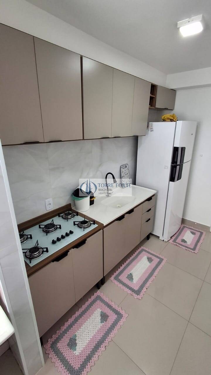 Apartamento à venda com 2 quartos, 49m² - Foto 2