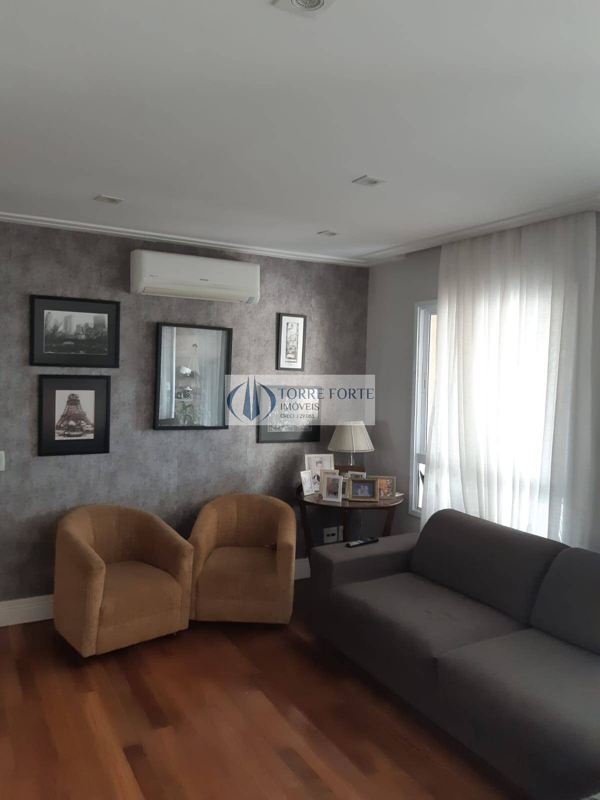 Apartamento à venda com 4 quartos, 146m² - Foto 4