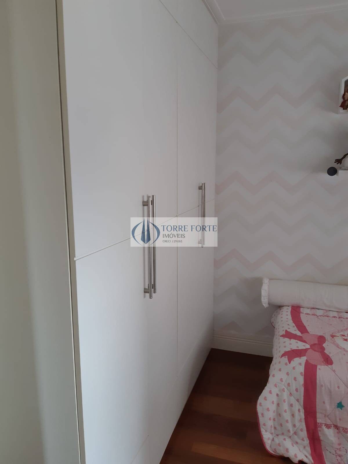 Apartamento à venda com 4 quartos, 146m² - Foto 8