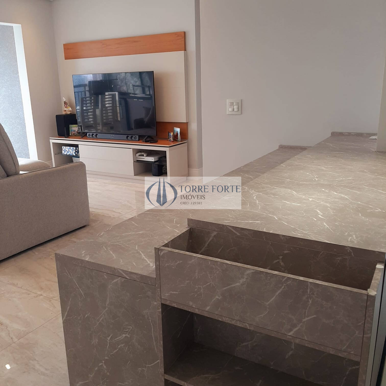 Apartamento à venda com 2 quartos, 85m² - Foto 5