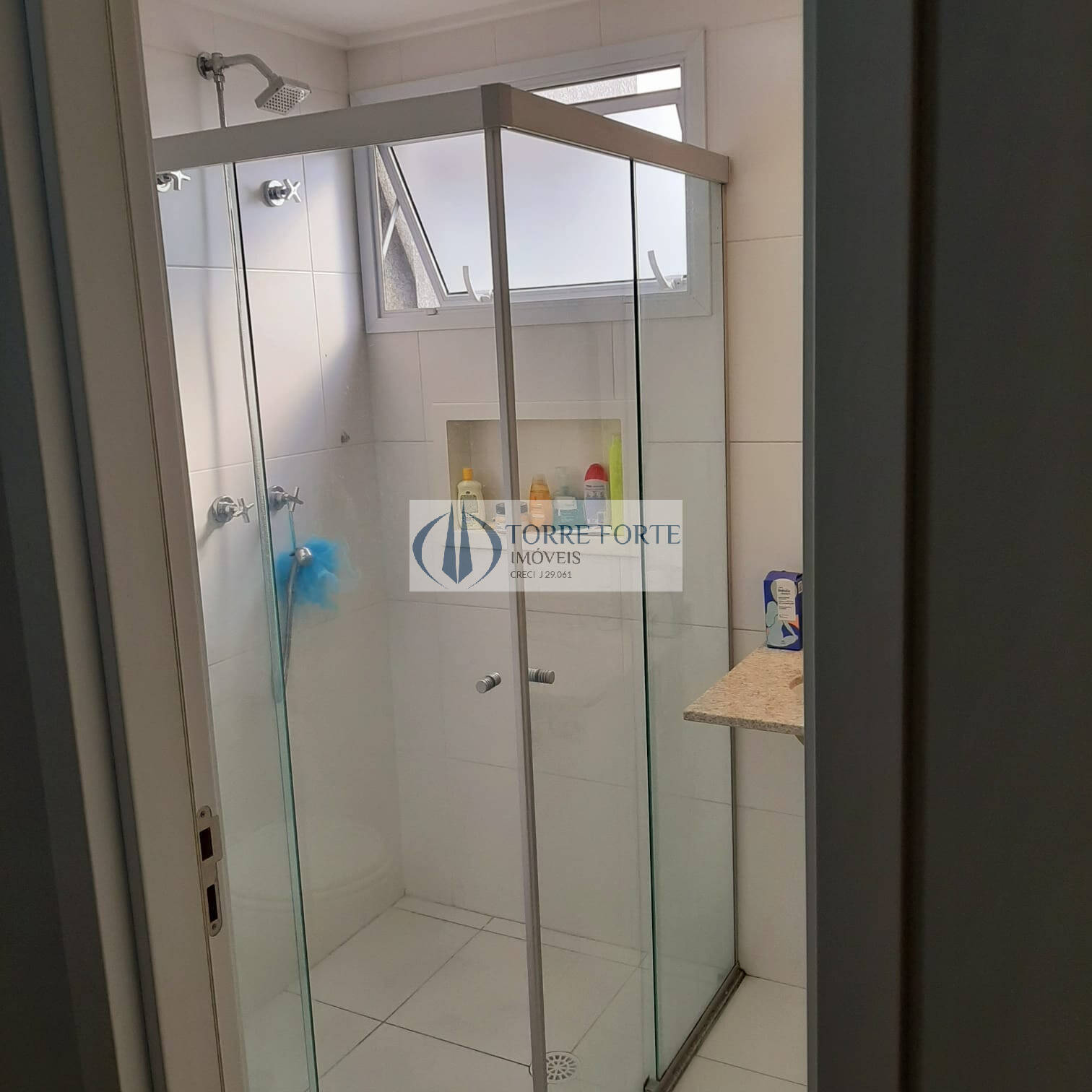 Apartamento à venda com 2 quartos, 85m² - Foto 10