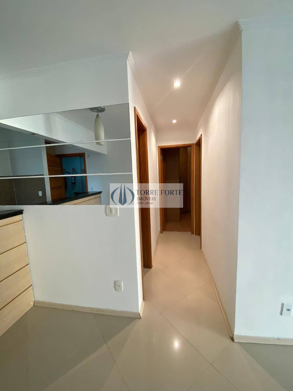 Apartamento à venda com 2 quartos, 63m² - Foto 17