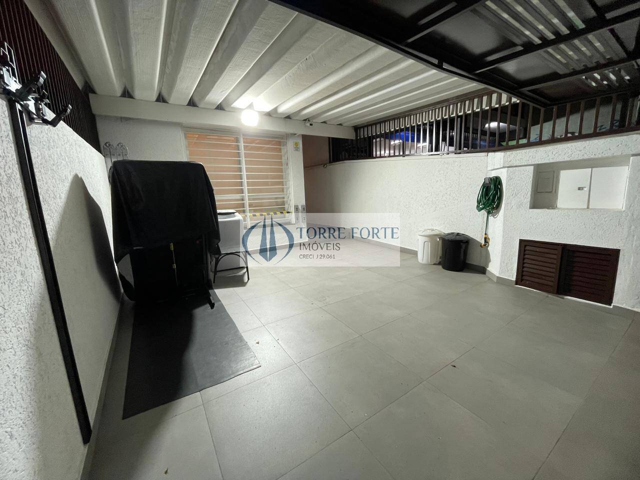 Casa à venda com 3 quartos, 140m² - Foto 25