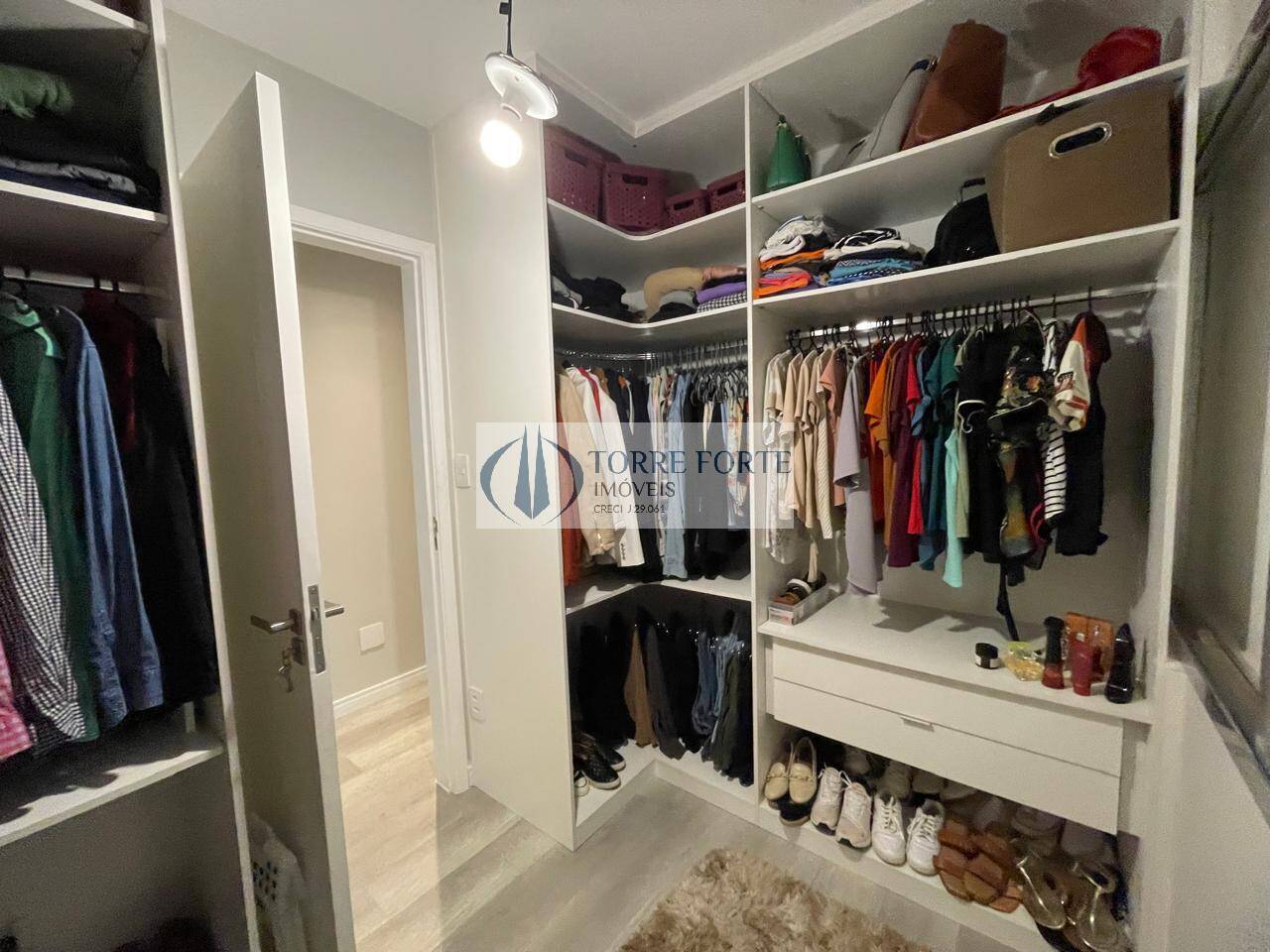 Casa à venda com 3 quartos, 140m² - Foto 32