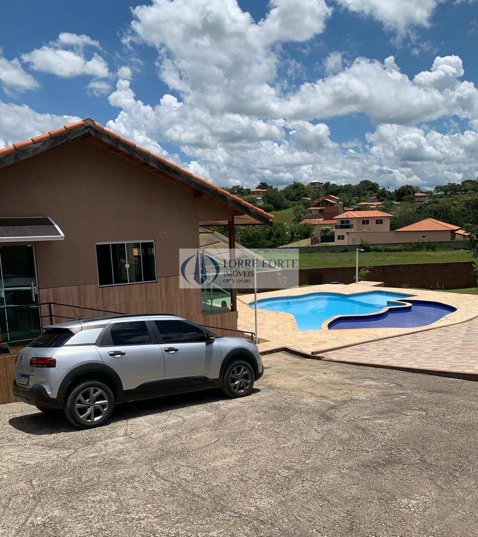 Fazenda à venda com 3 quartos, 1680m² - Foto 4