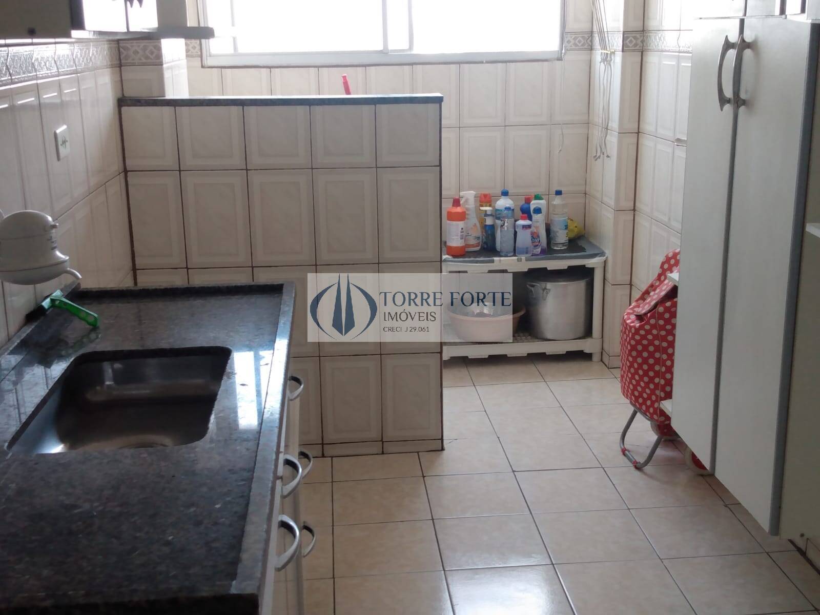 Apartamento à venda com 2 quartos, 50m² - Foto 1