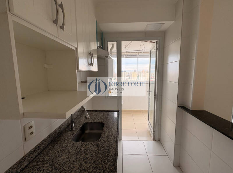 Apartamento à venda com 2 quartos, 57m² - Foto 19