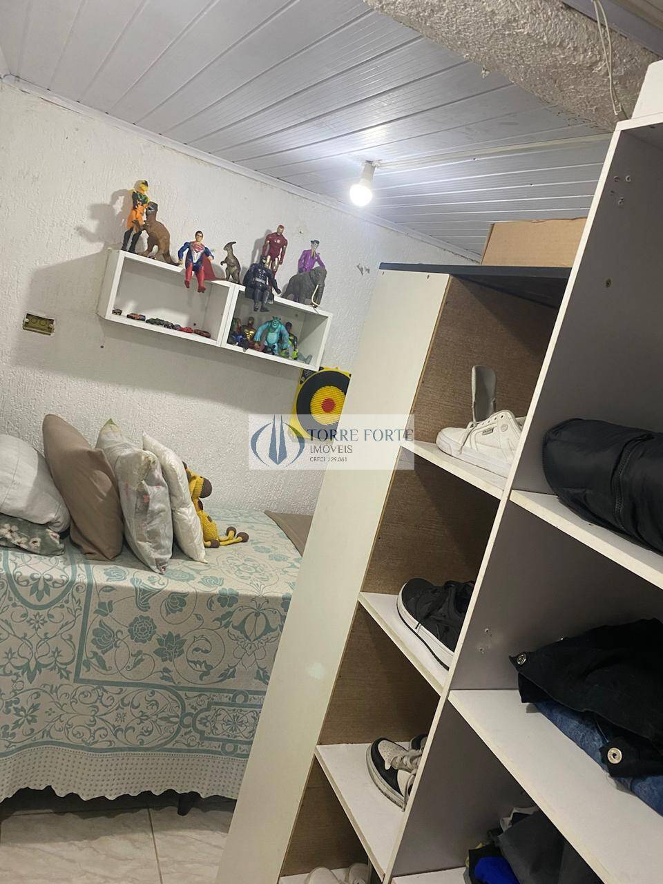 Casa à venda com 2 quartos, 125m² - Foto 8