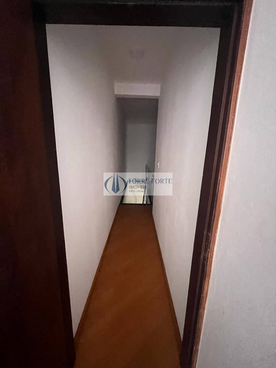 Casa à venda com 3 quartos, 200m² - Foto 12