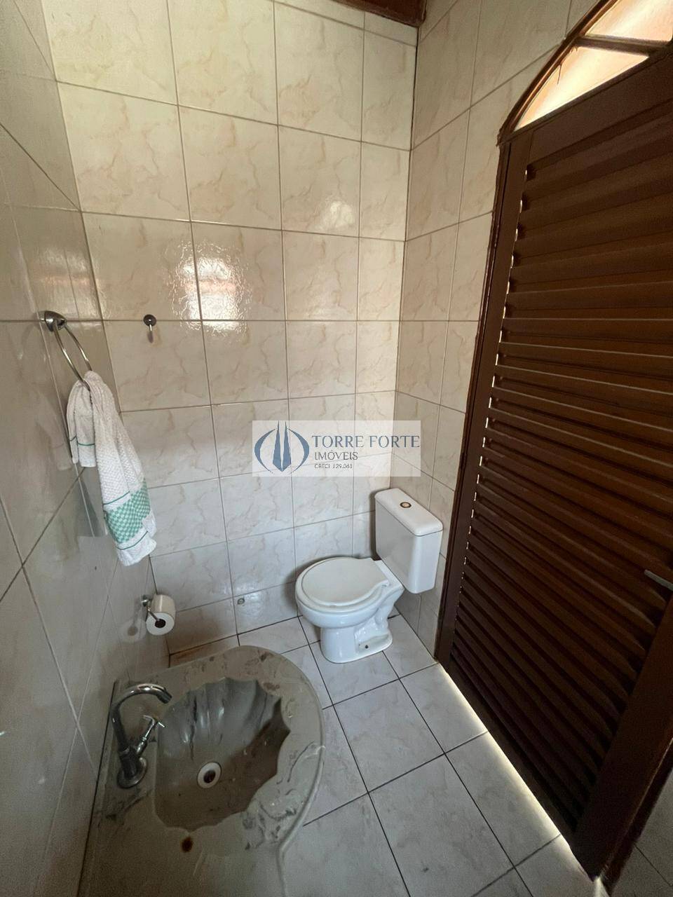 Casa à venda com 3 quartos, 200m² - Foto 15