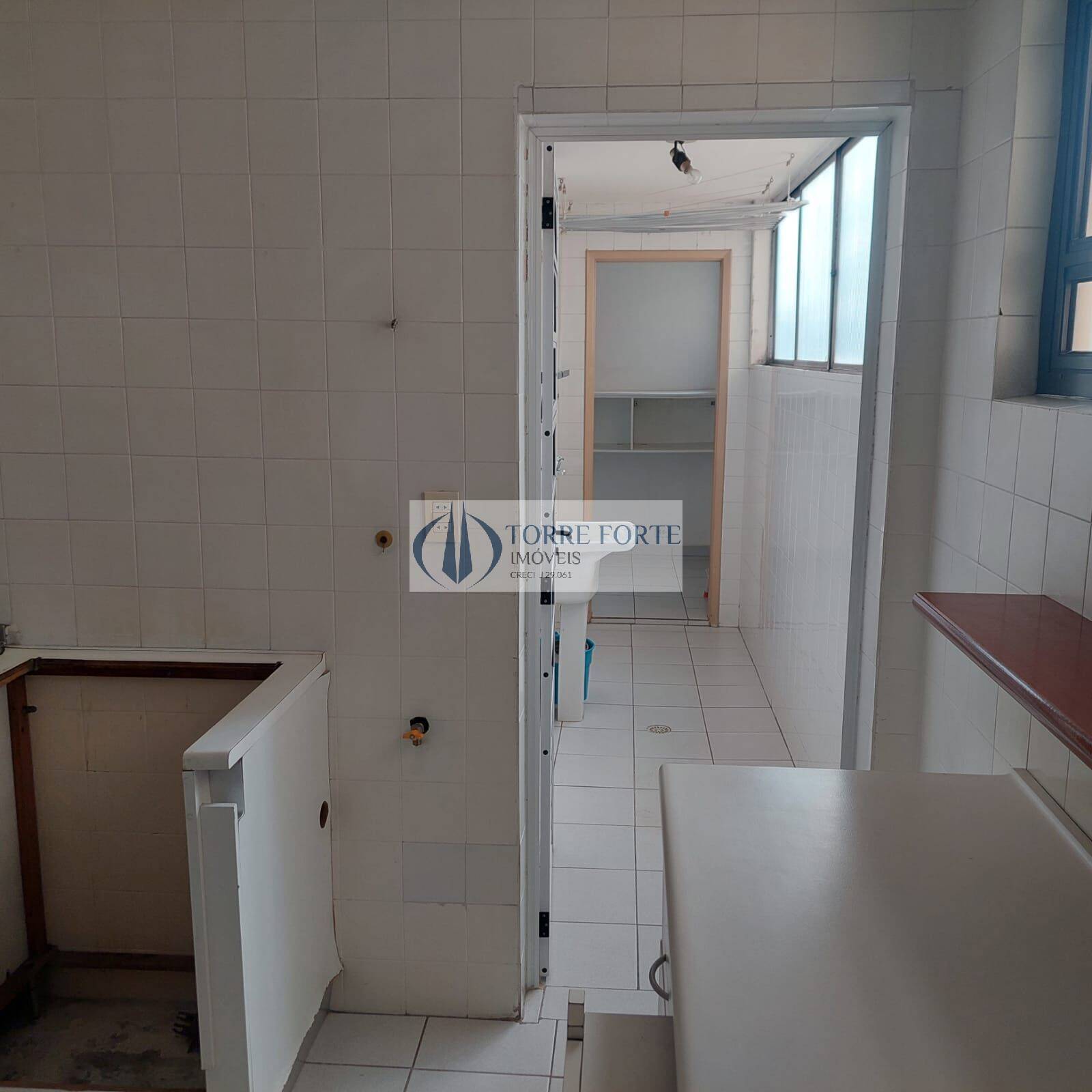 Apartamento à venda com 3 quartos, 71m² - Foto 21