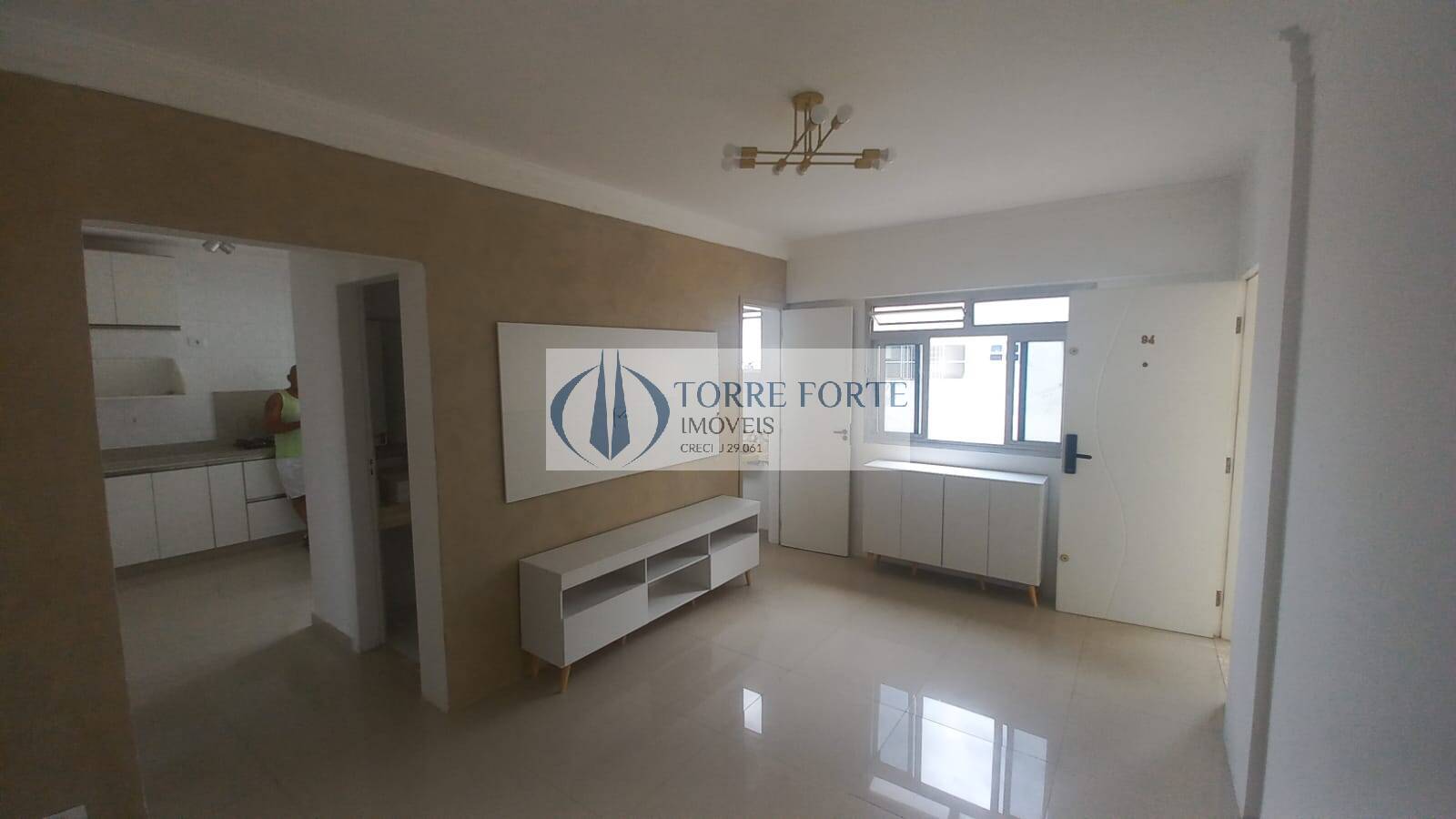 Apartamento à venda com 2 quartos, 73m² - Foto 1