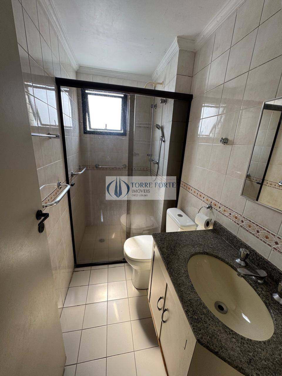 Apartamento à venda com 2 quartos, 64m² - Foto 18