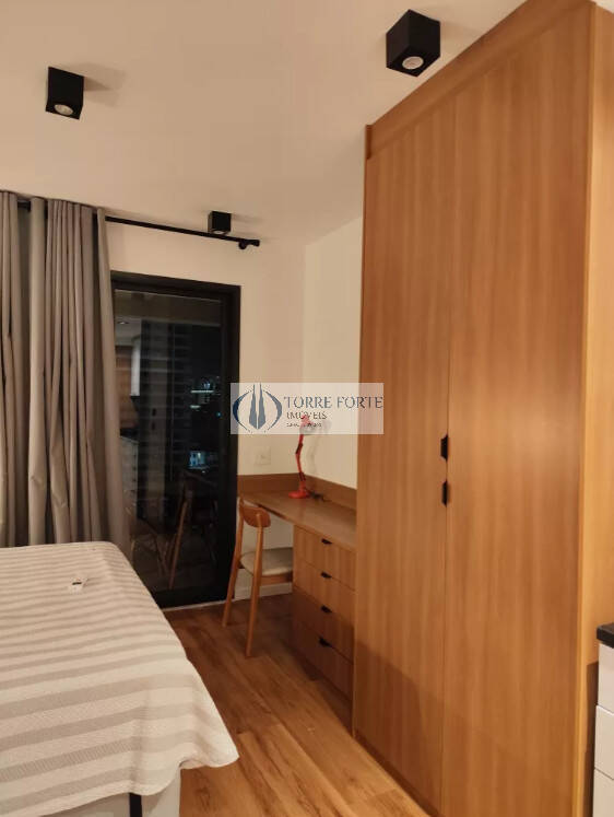 Apartamento à venda com 1 quarto, 27m² - Foto 13