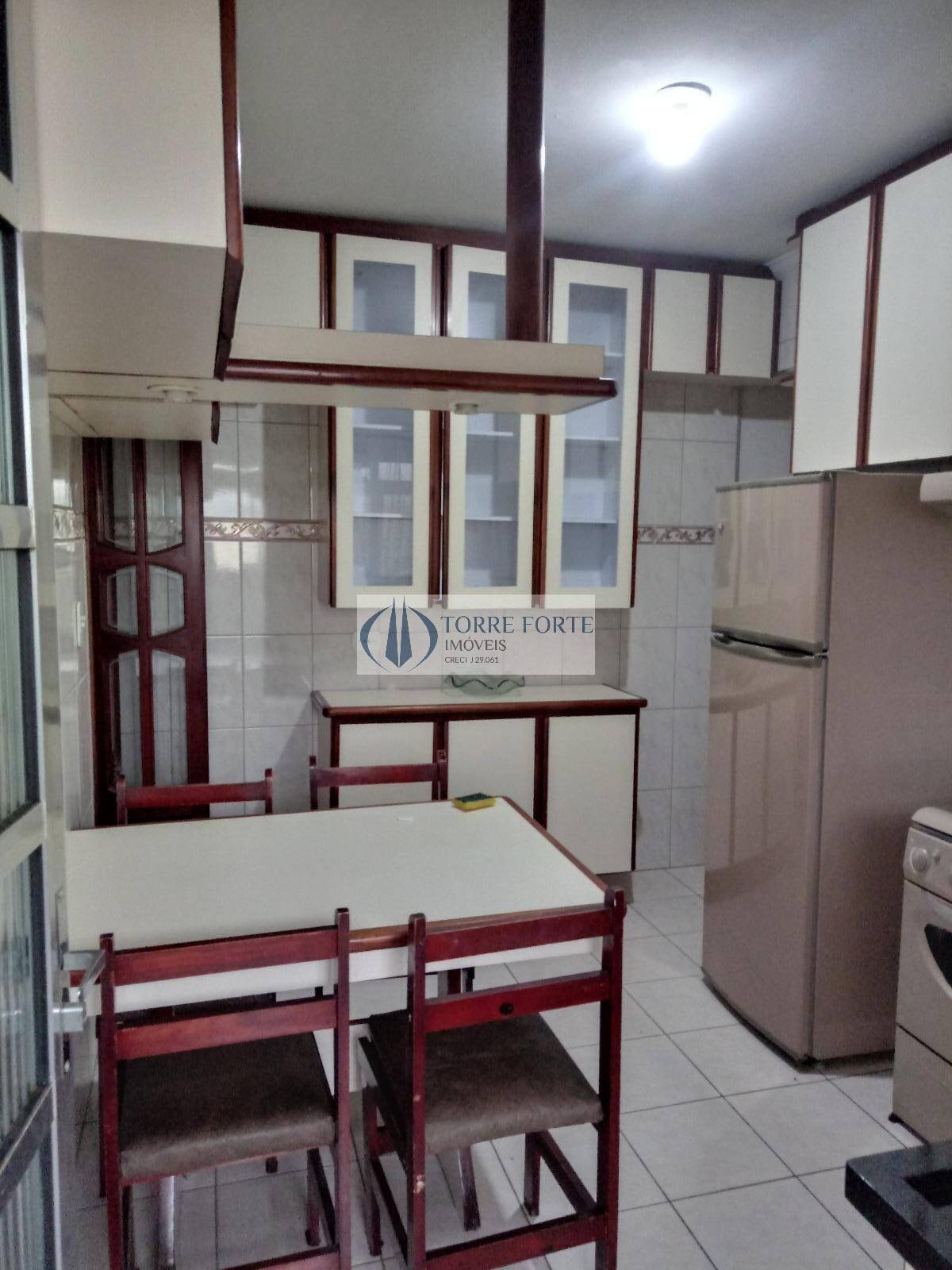 Apartamento à venda com 2 quartos, 66m² - Foto 9