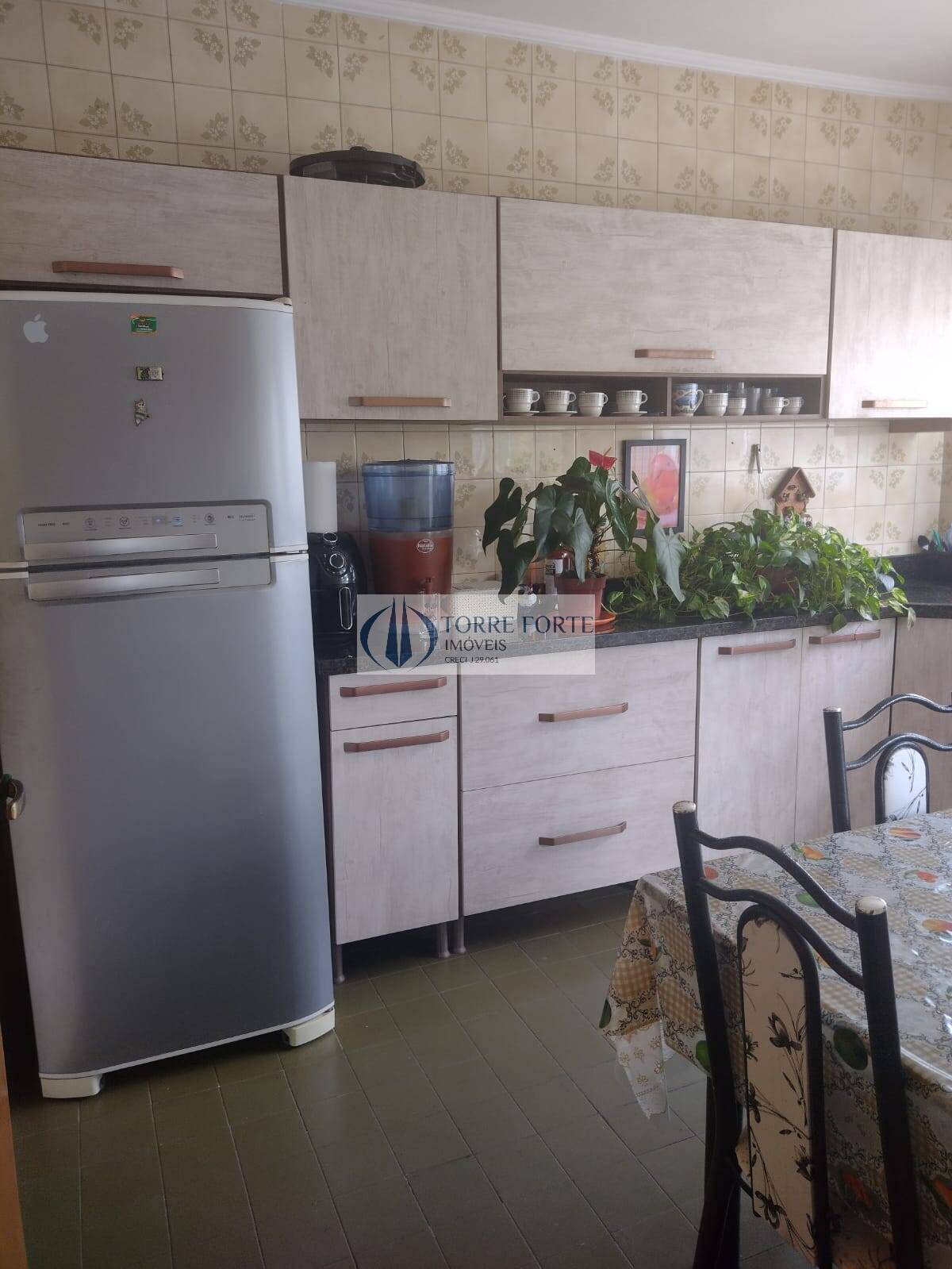 Apartamento à venda com 2 quartos, 63m² - Foto 15