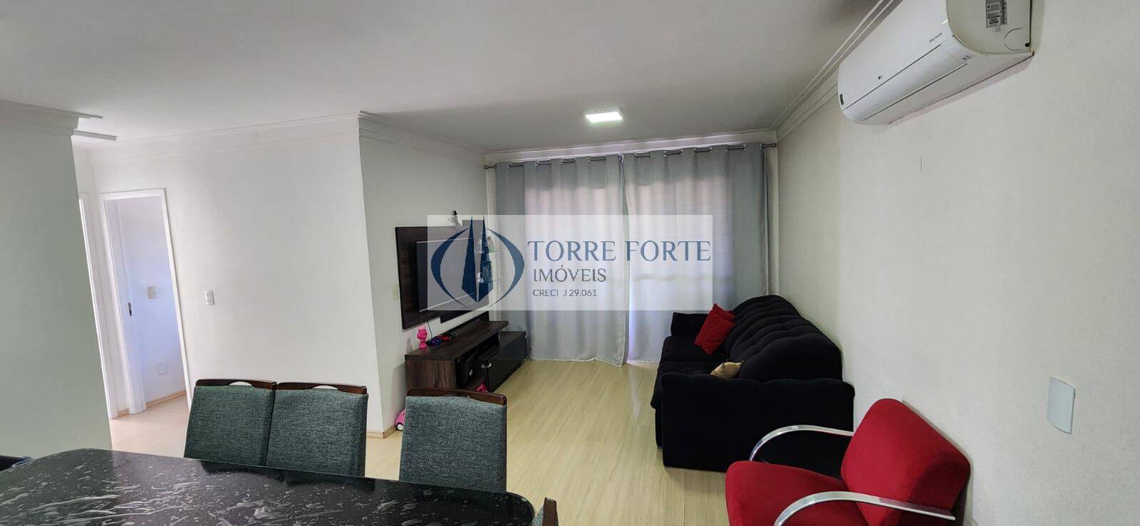 Apartamento à venda com 2 quartos, 75m² - Foto 1